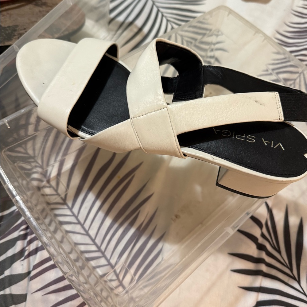 Via Spiga Women's Cream Sandals
